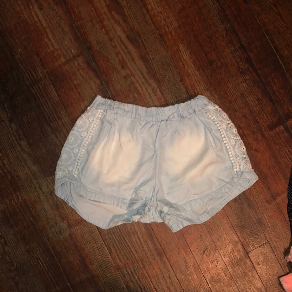 Cute light blue shorts!